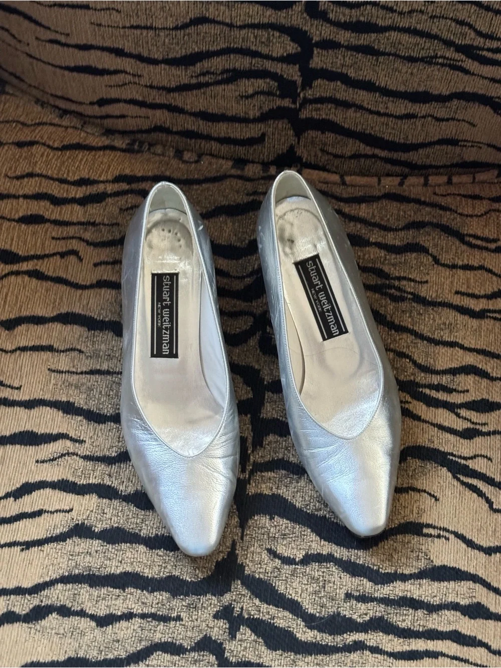 Stuart Weitzman Silver Pointed-Toe Leather Pumps